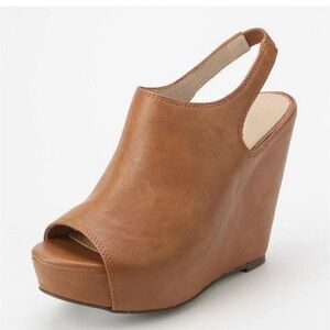 COPY - Steve Madden Blassst Slingback Wedge size 9.5